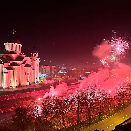 アパート Luxury Veselic